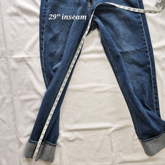 Universal Thread Womens 6R Mid Rise 90s Baggy Cuffed Jeans Med Wash Button Fly - Picture 9 of 15